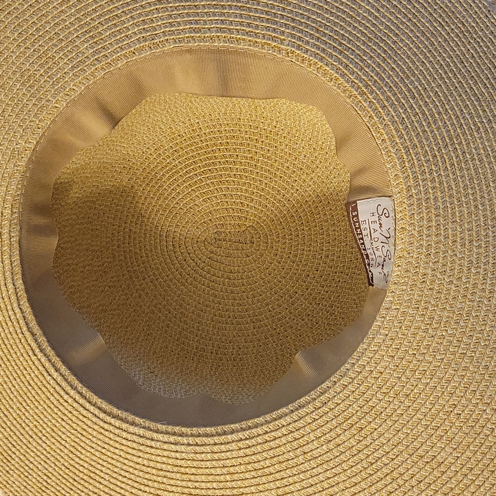 Sun hat - Picture 4 of 5